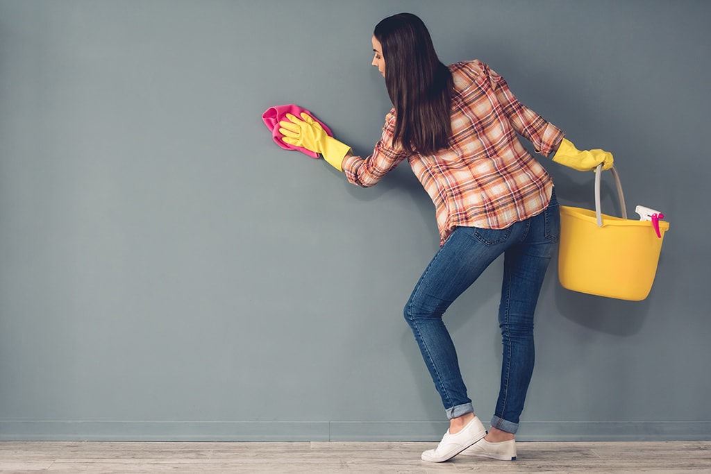 Hướng dẫn vệ sinh tường đúng cách: Tường sạch, sơn bền!
